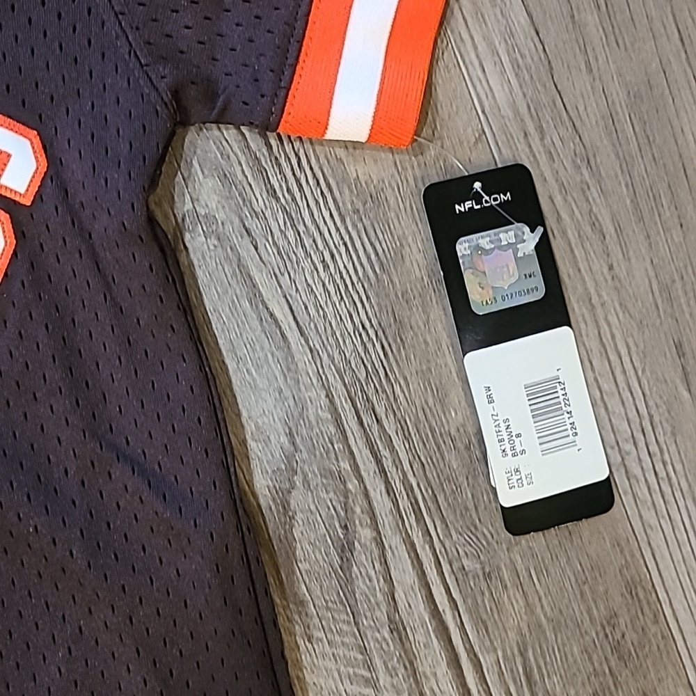 NFL Cleveland Browns Jersey - Picture 4 of 5